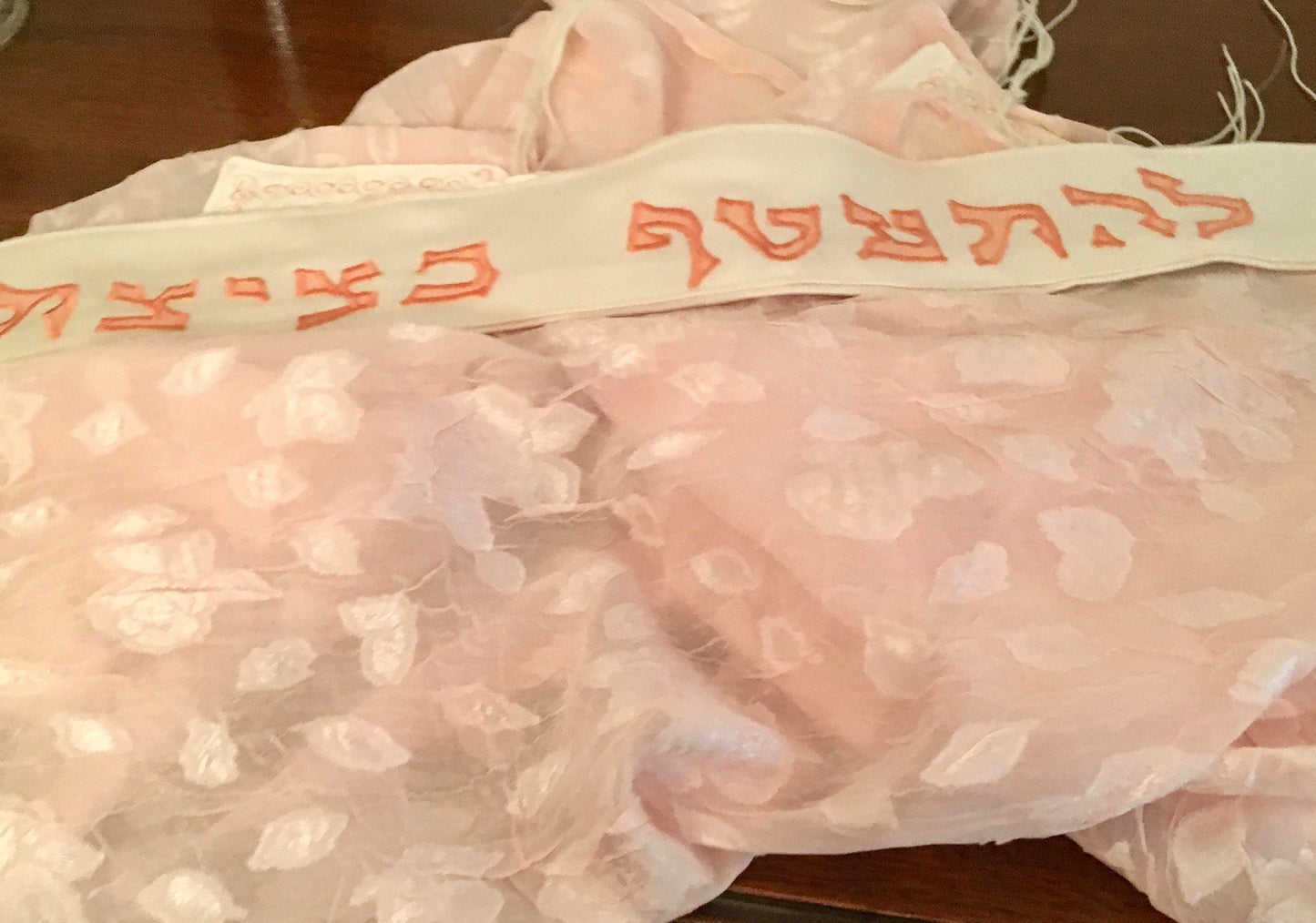 Beautiful, unique TALLIT hand made shear peach and off white