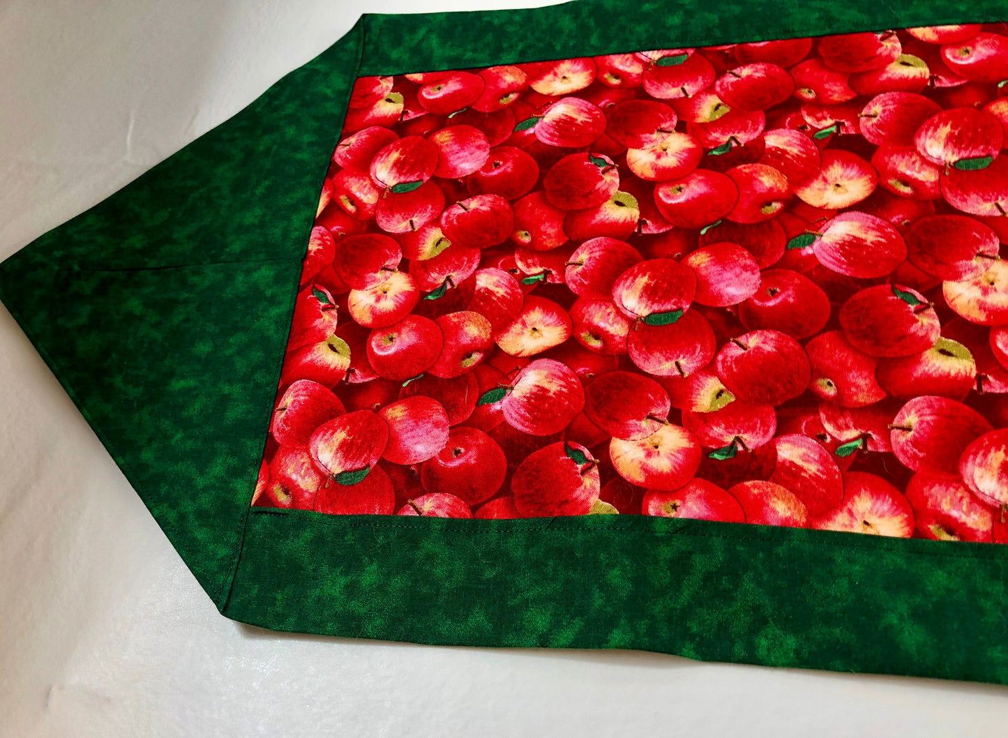Apples Apples table runner. Great for High Holidays and Apple season reversible