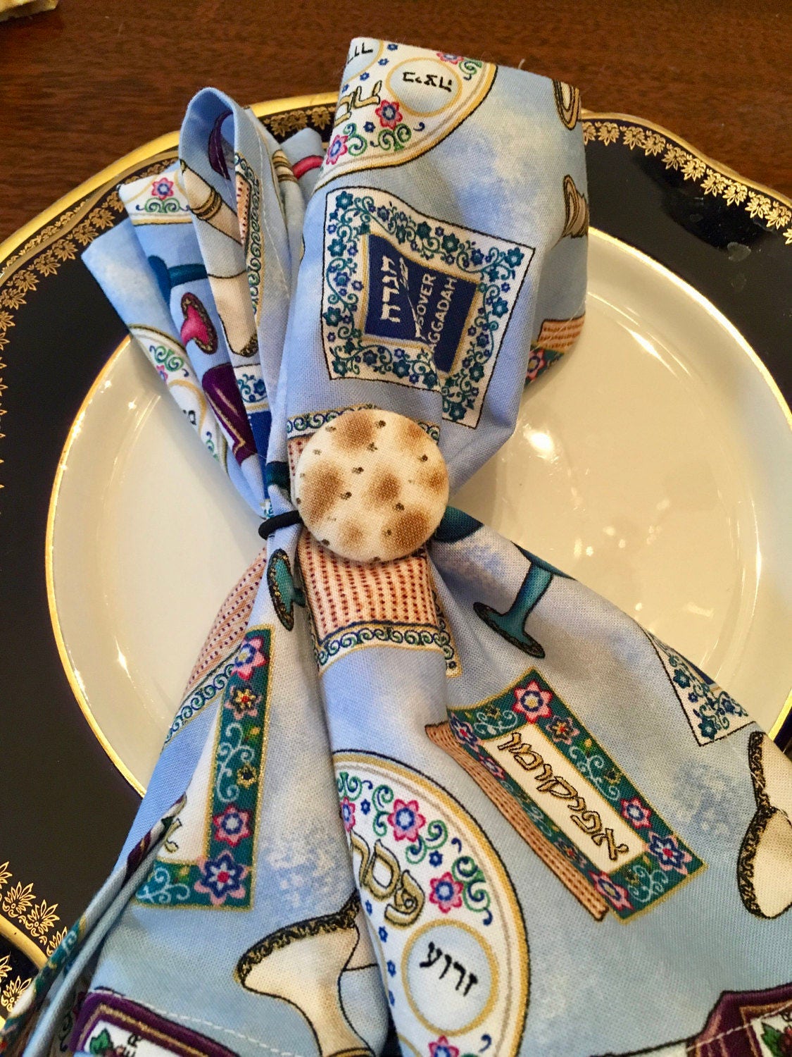 Matzah napkin rings for Passover