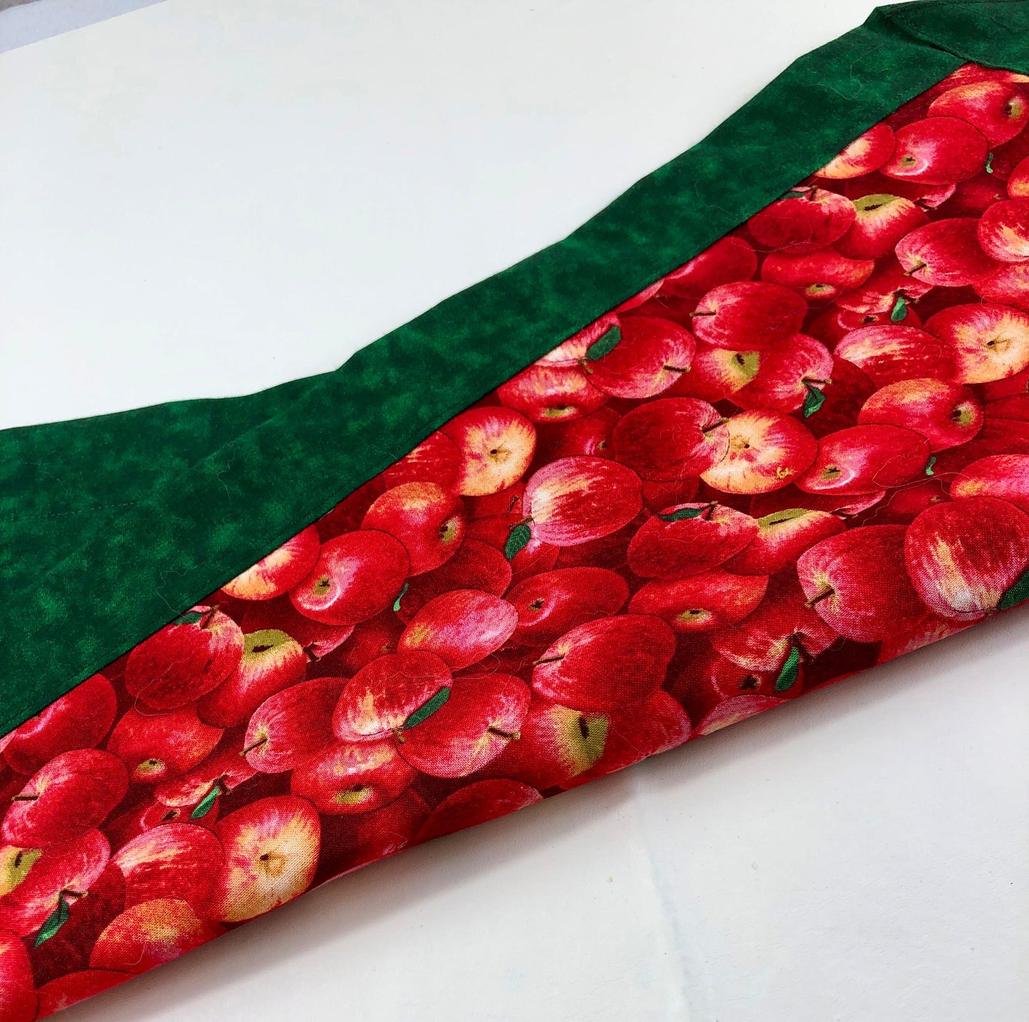 Apples Apples table runner.   Great for High Holidays and Apple season  reversible